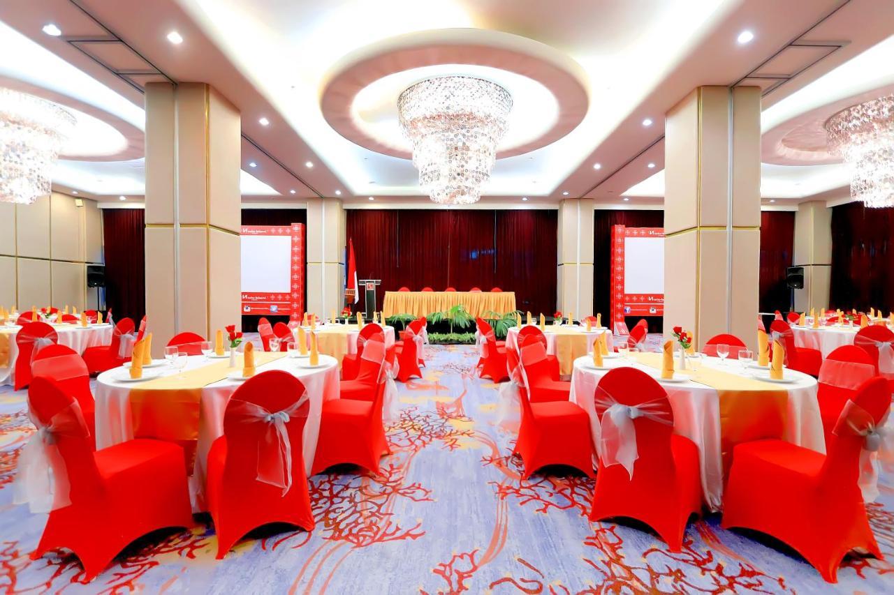 Swiss-Belhotel Ambon Exterior photo