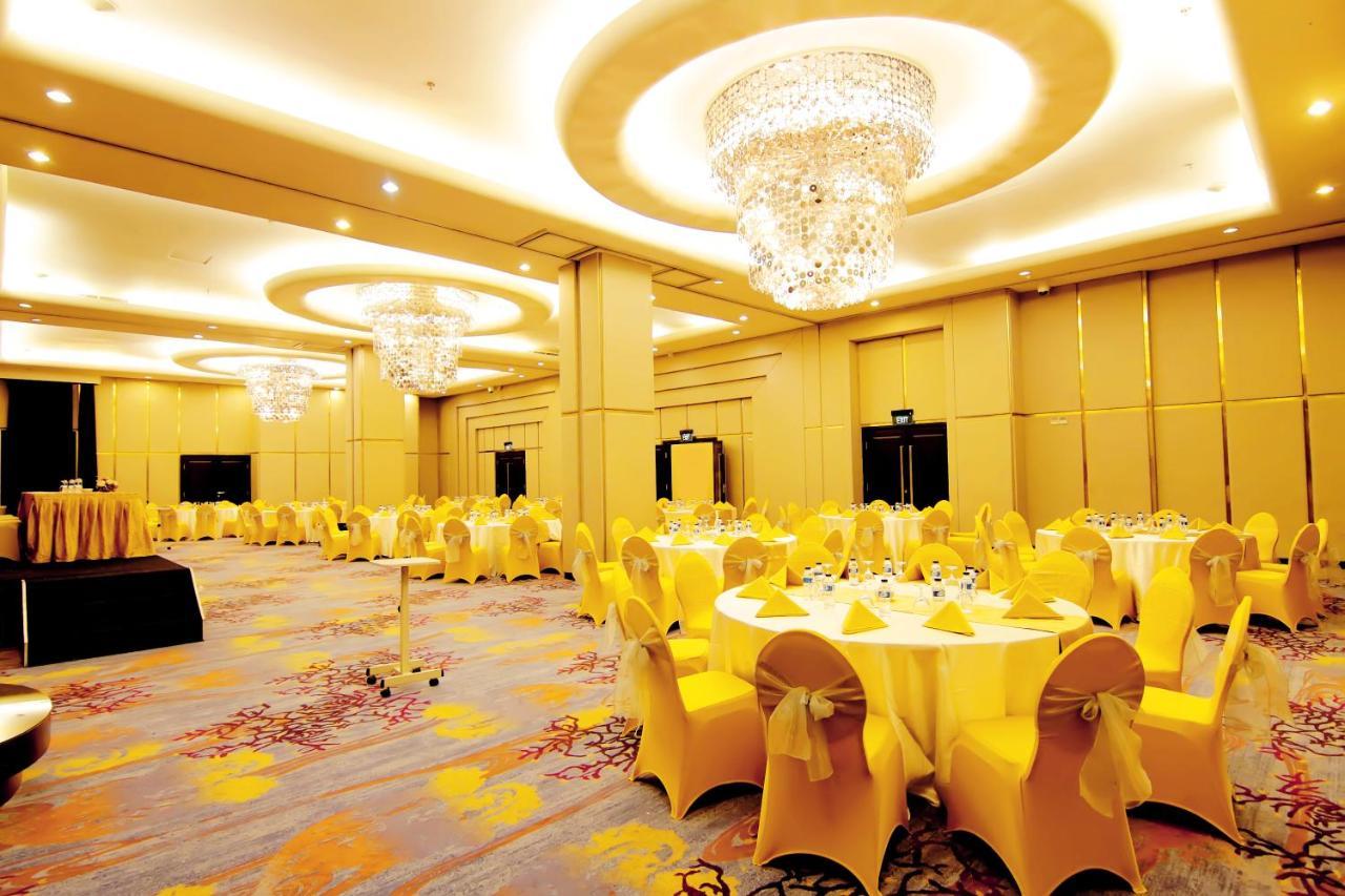 Swiss-Belhotel Ambon Exterior photo